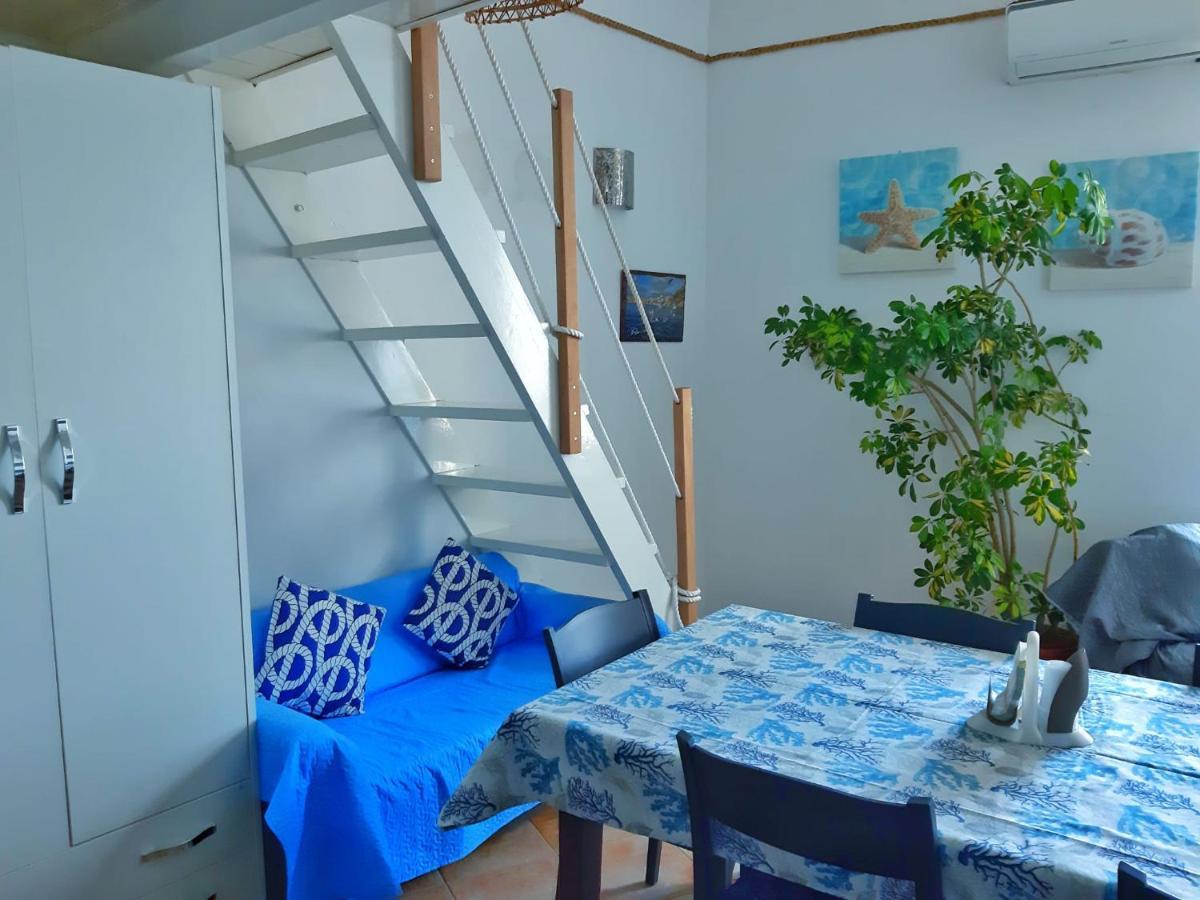 La Casa Azzurra Apartment Procida Exterior foto